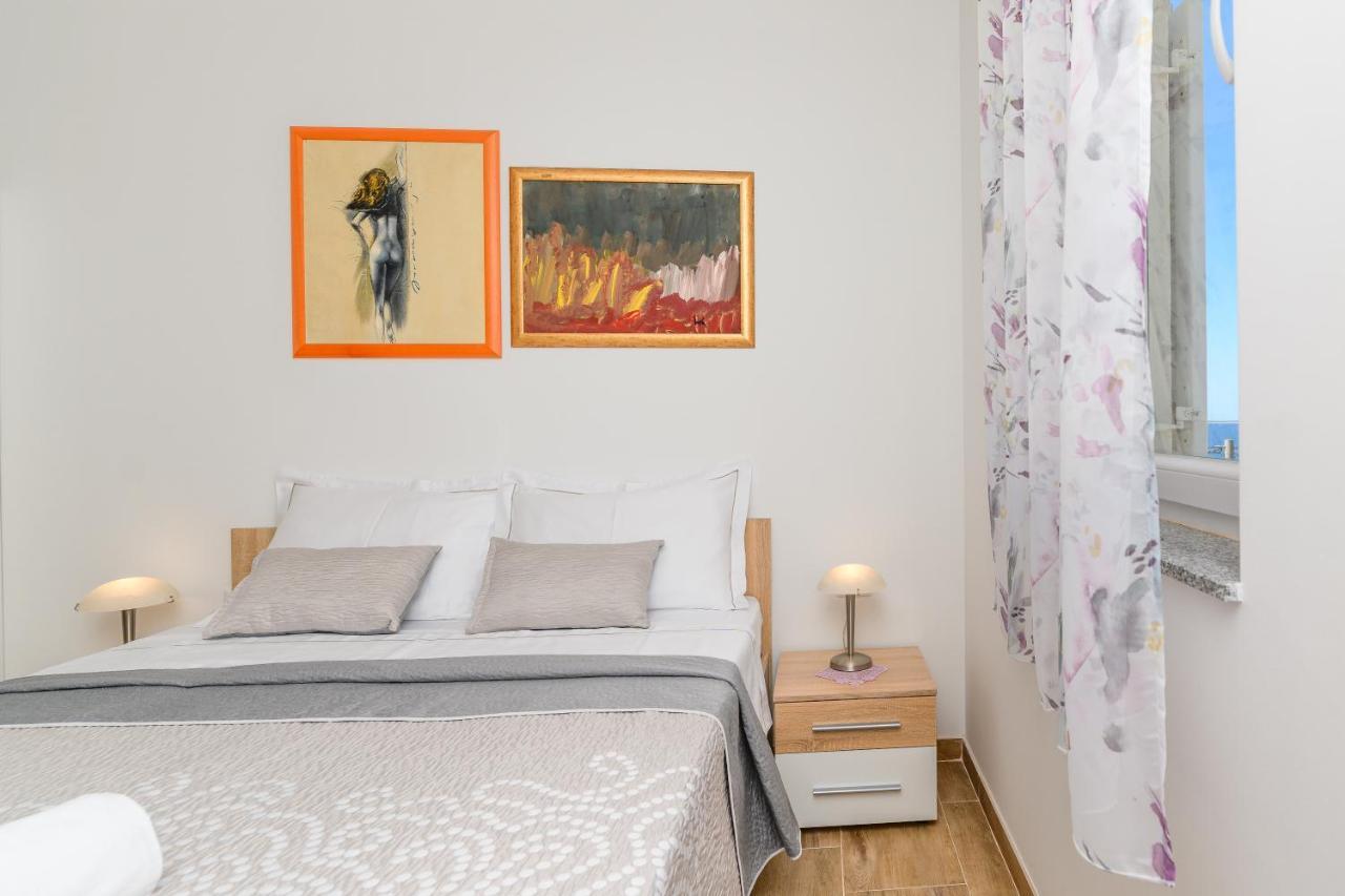 Rooms Forever Miholascica Luaran gambar